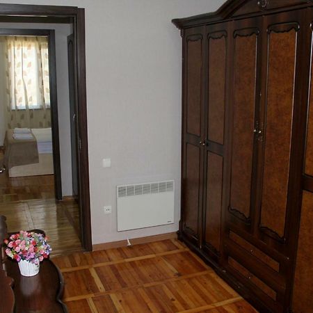 Prometheus Apartment Tskaltubo Bagian luar foto