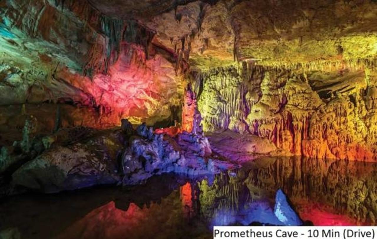 Prometheus Apartment Tskaltubo Bagian luar foto